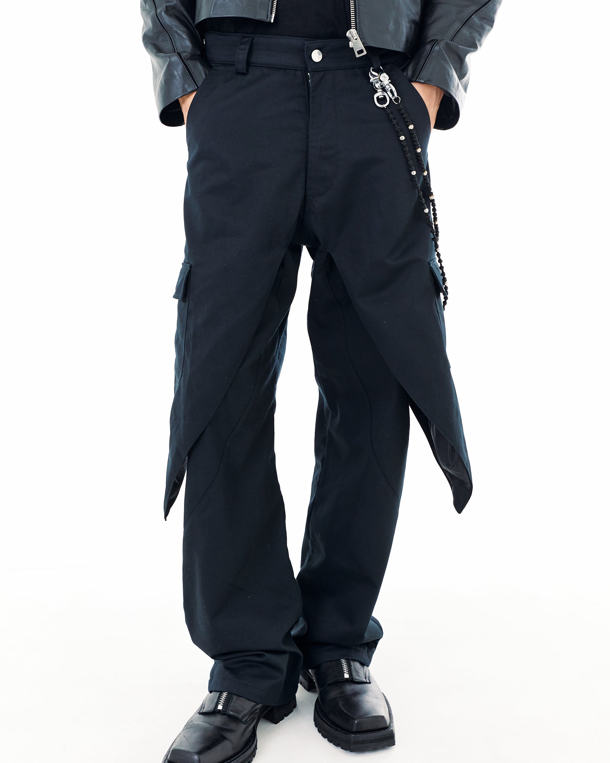 Hasaka Cargo Pants